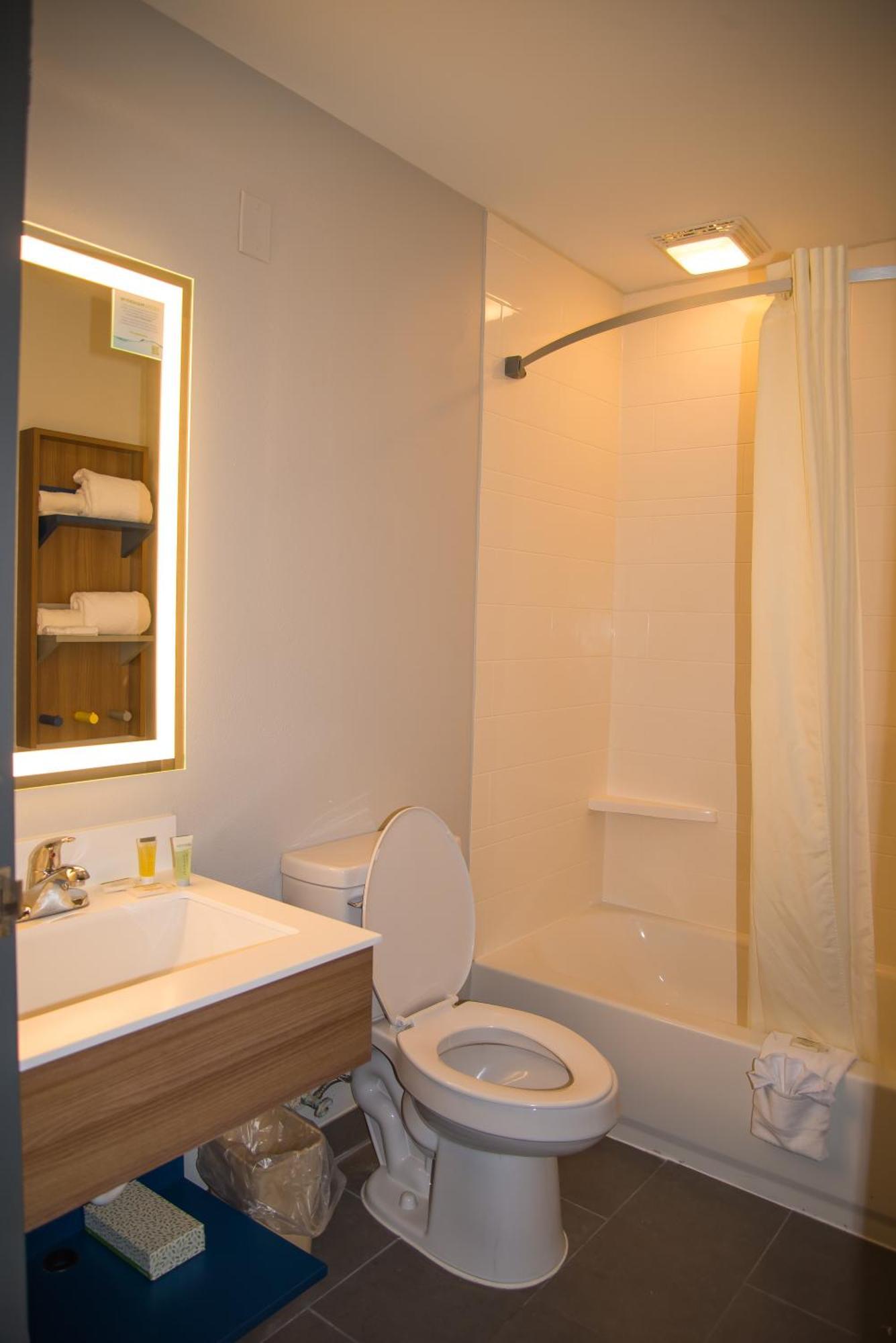 Microtel Inn & Suites By Wyndham Daphne Extérieur photo