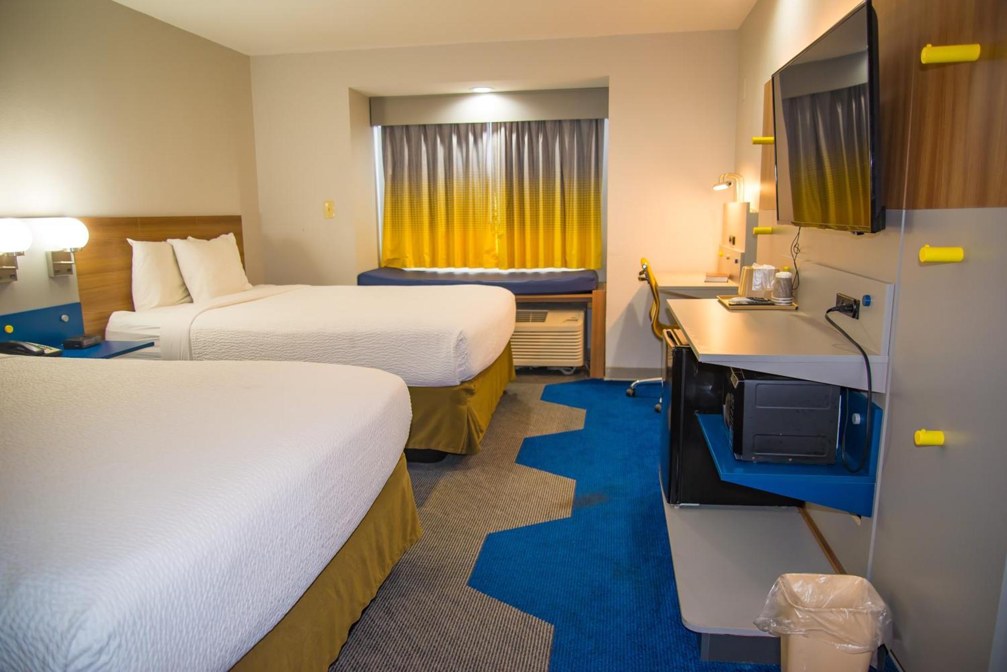 Microtel Inn & Suites By Wyndham Daphne Extérieur photo